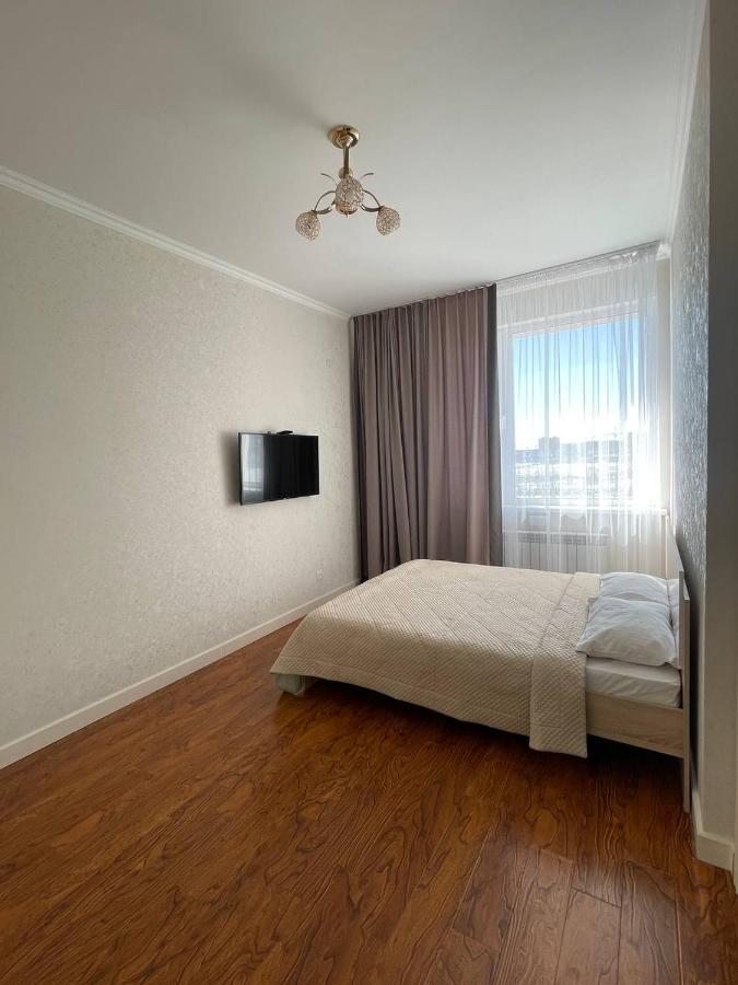 Ernaz Plus Apartments-Expo-Boulevard-6 Астана Екстер'єр фото