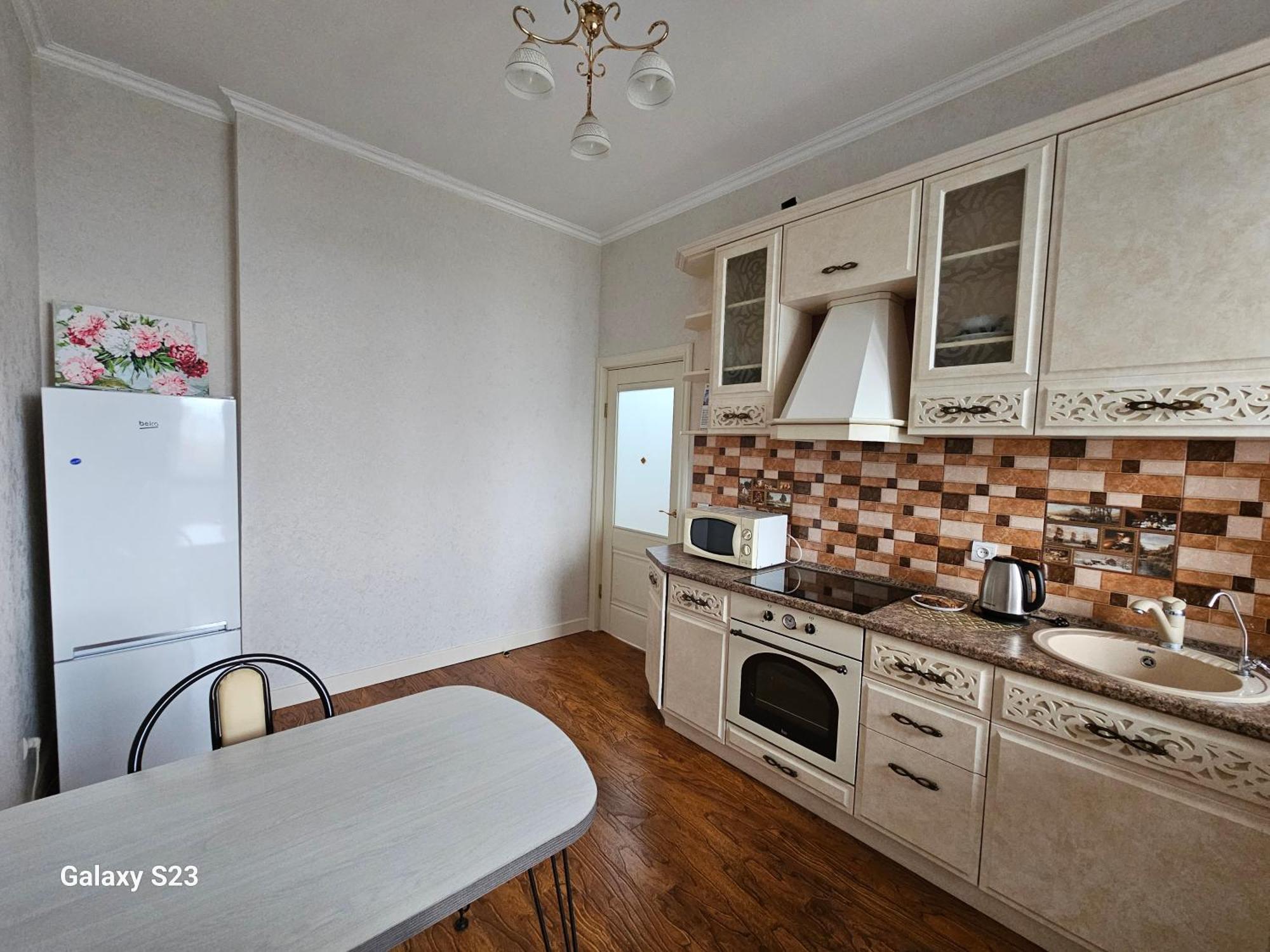 Ernaz Plus Apartments-Expo-Boulevard-6 Астана Екстер'єр фото