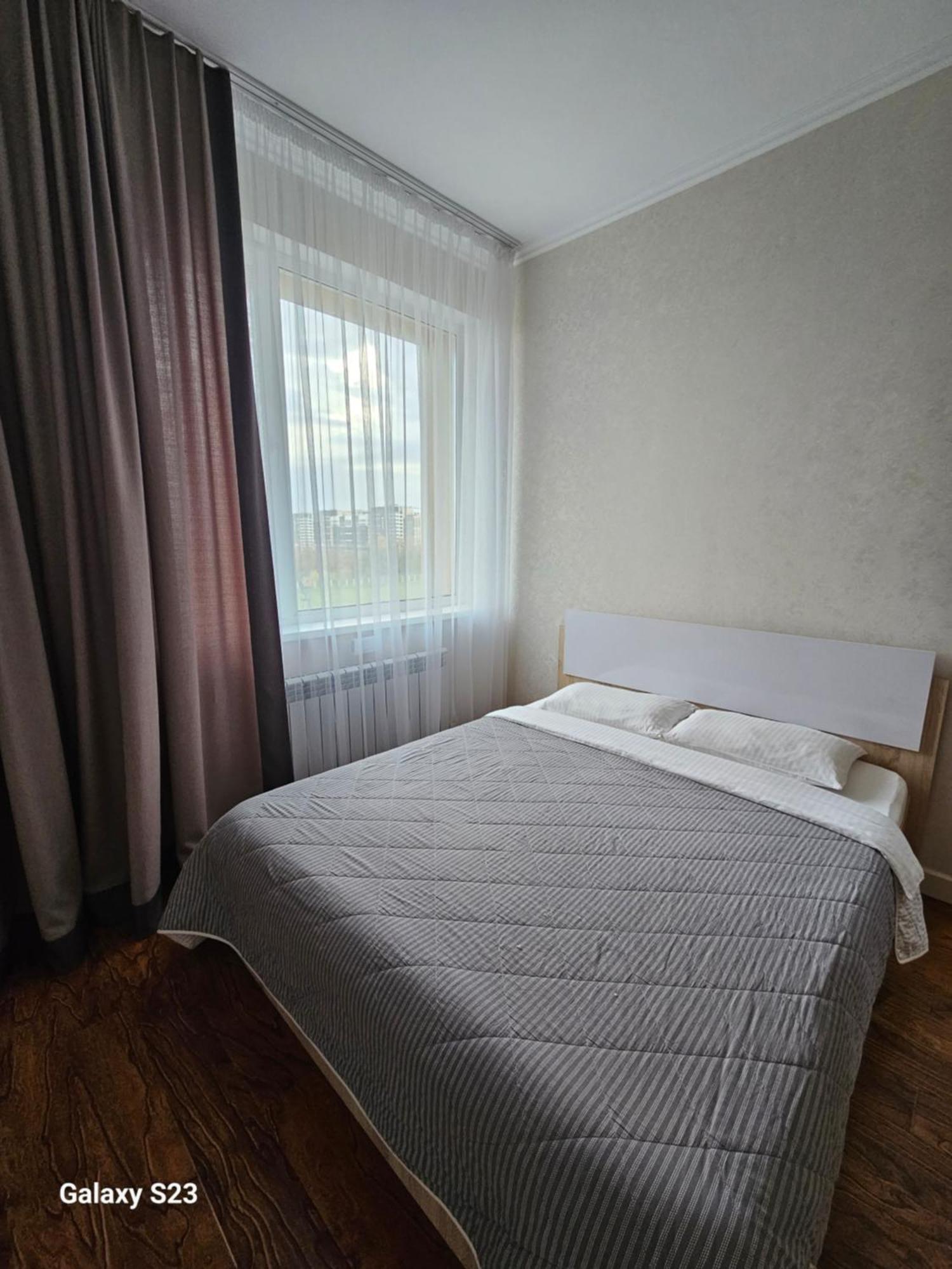 Ernaz Plus Apartments-Expo-Boulevard-6 Астана Екстер'єр фото